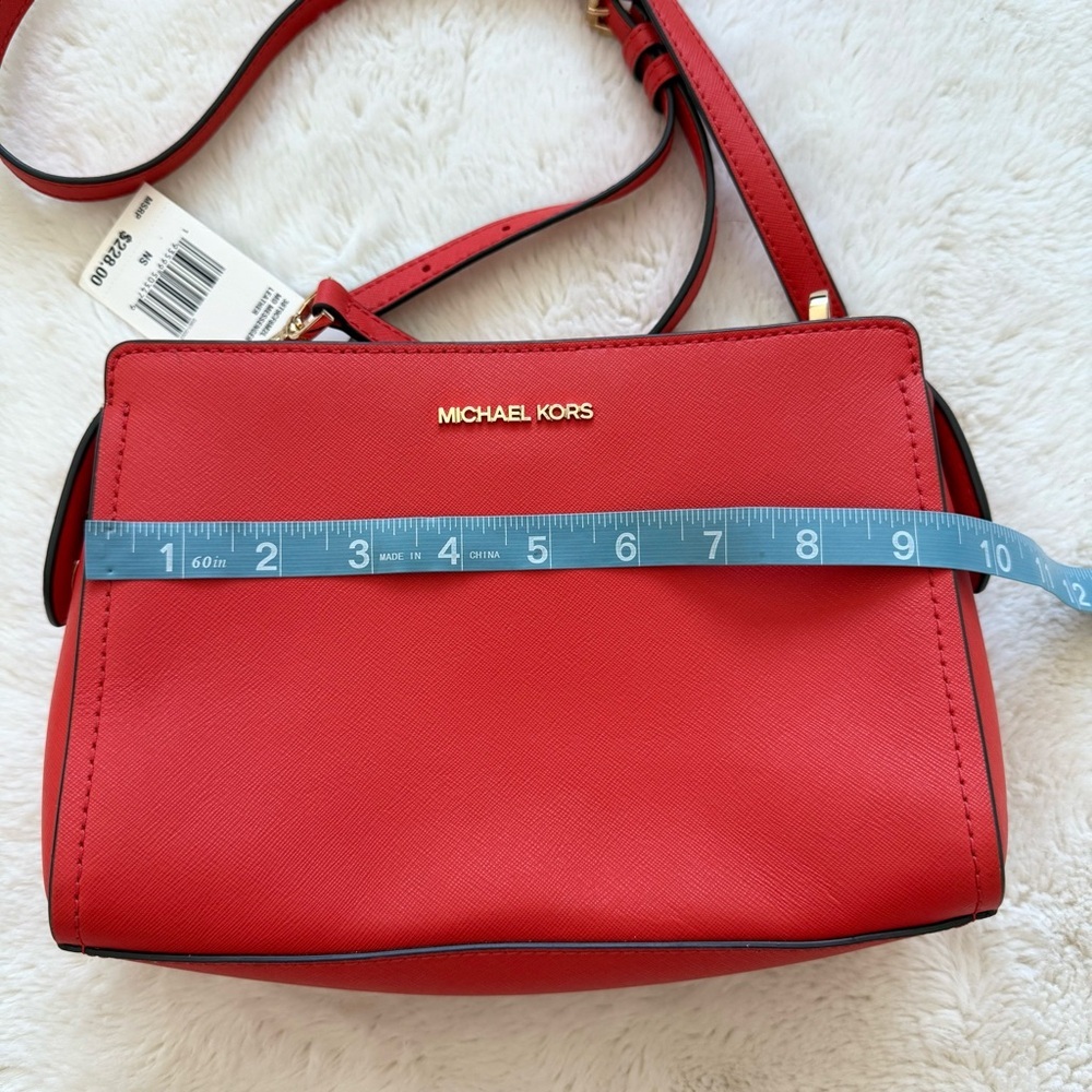 NWT!! Michael Kors crossbody women bag Retail 228$ - Picture 5 of 9